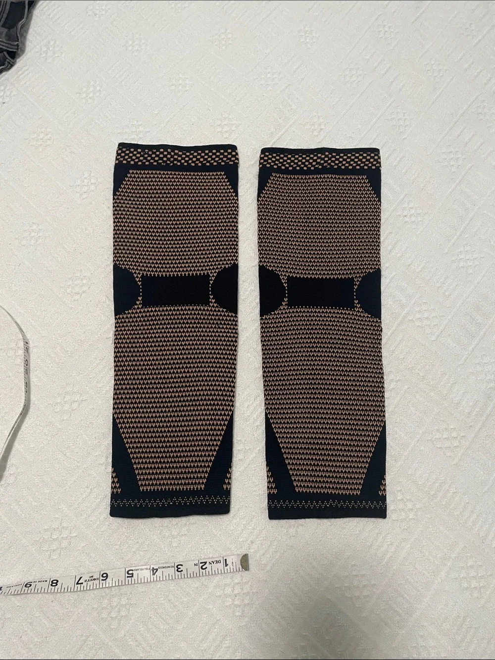 2 Copper Compression knee leg Sleeves in Black and Copper
